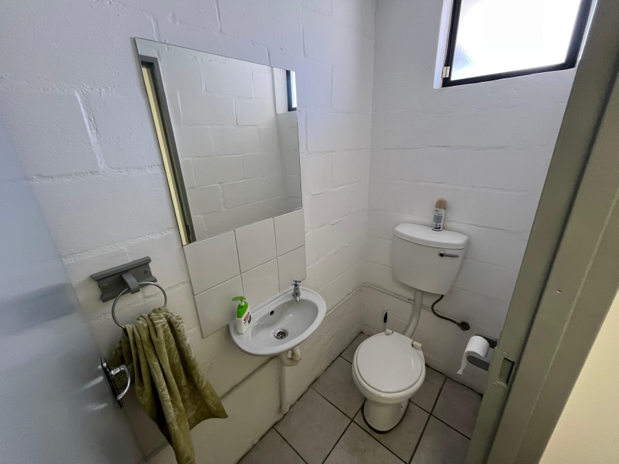Commercial Property for Sale in Montague Gardens Western Cape